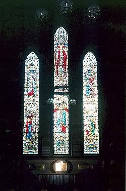St Andrews Church windows - copyright Dave Homewood 2010
