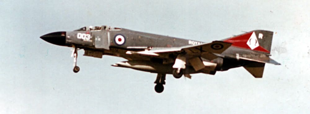 http://i292.photobucket.com/albums/mm14/handshifterAl/XT865-Lossiemouth-OCT73.jpg