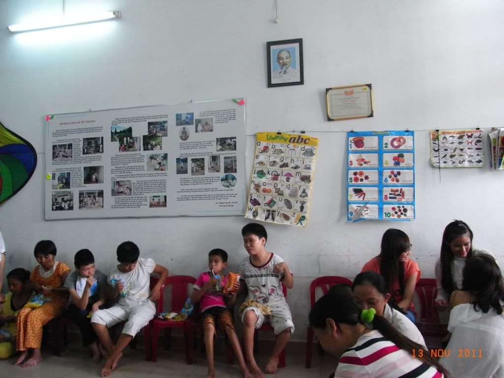 Doves Club - Chủ Nhật Yêu Thương 13/11/2011 - 1