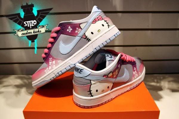 hellokittynikes.jpg hello kitty image by cassick hellokittynikes.jpg hello kitty image by cassick