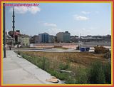 http://i292.photobucket.com/albums/mm23/turkisi/2010/07-temmuz/03-Seyhan/ttarena-006.jpg