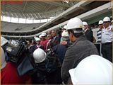 http://i292.photobucket.com/albums/mm23/turkisi/2010/09-eylul/21-2/ttarena-009.jpg