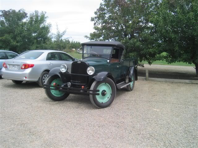 [Linked Image from i292.photobucket.com]