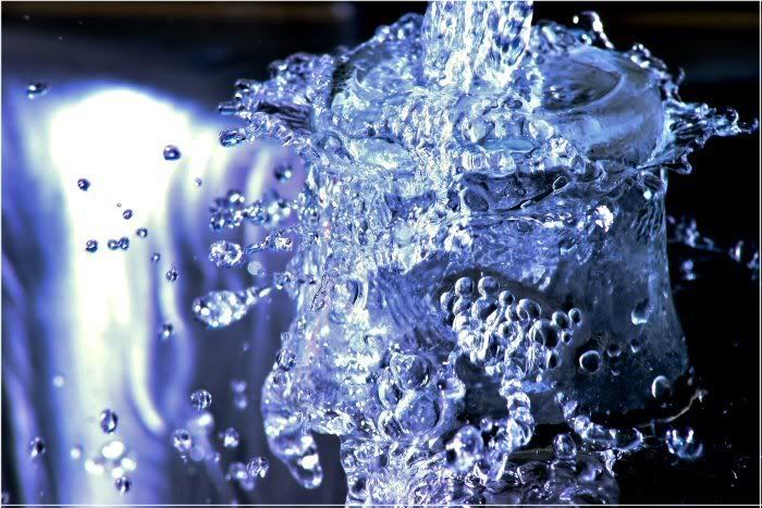 IMAGE: http://i292.photobucket.com/albums/mm24/yepsc/4_18_04_118_2__700.jpg