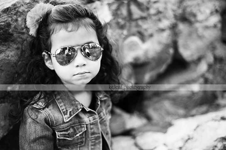 kg.leaf photography girl in sunglasses
