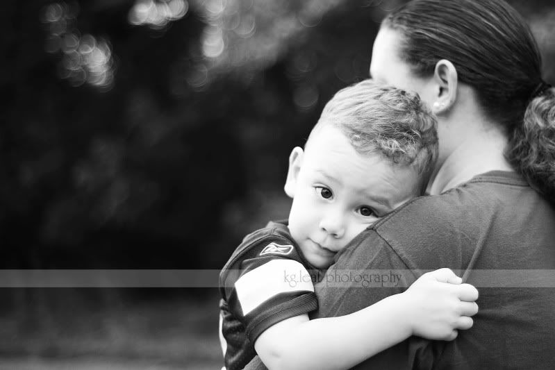 kg.leaf photography momma's boy