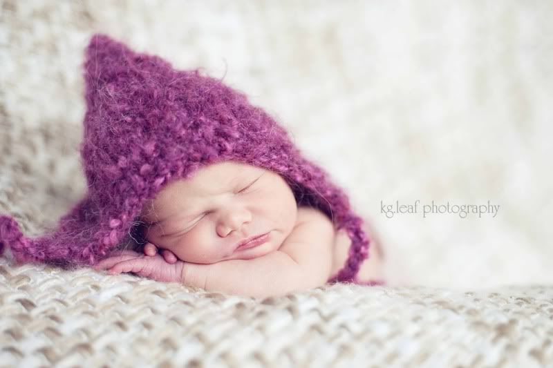 kg.leaf photography newborn in hat
