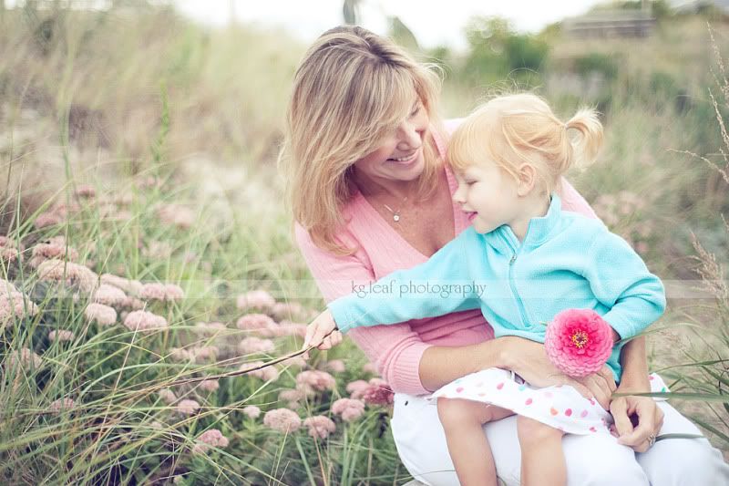 kg.leaf photography mother and daughter