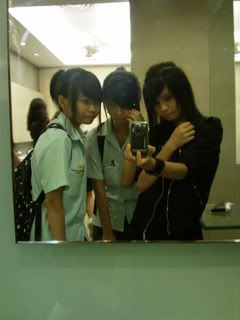 Michelle Sharon Wanxuan :D