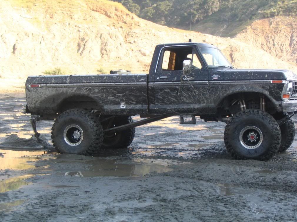 jacked up trucks, who's is biggest? - Page 5 - Ford Truck Enthusiasts Forums