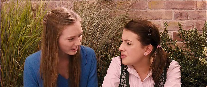 Angus Thongs and Perfect Snogging 2008  DVDRip Xvid AC3 FLAWL3SS preview 4