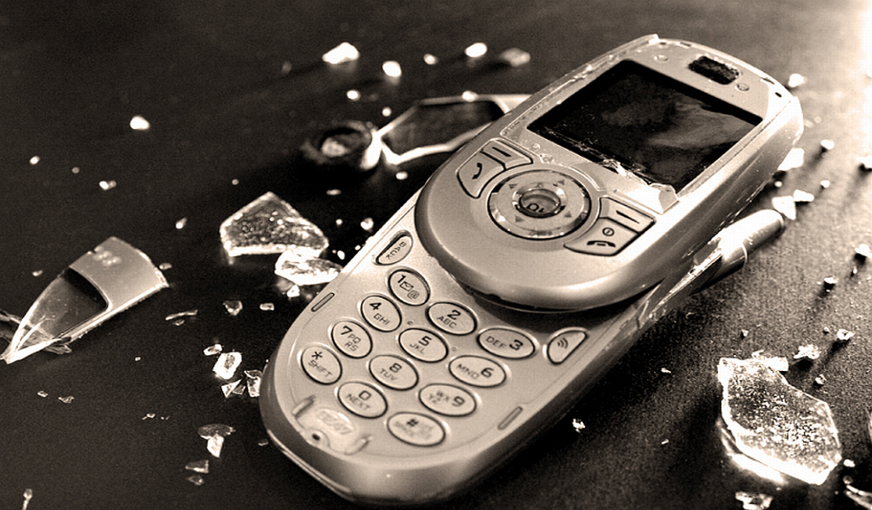 broken phone