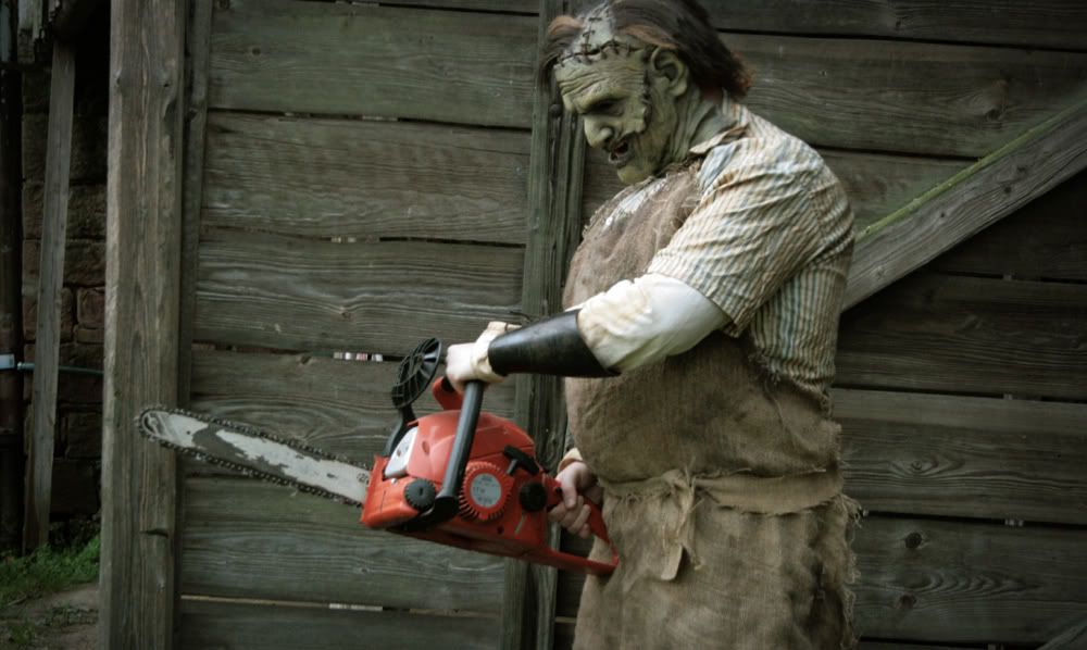 [Image: Leatherface02.jpg]