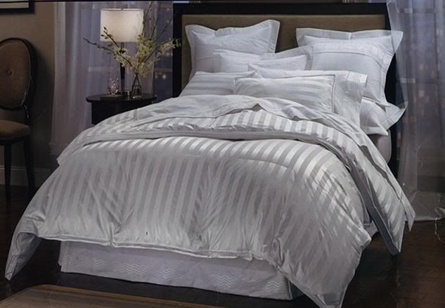 1200 Thread King / Cal King Goose Down Comforter  